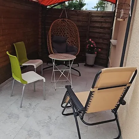 Loge Au Ptitbonheur Apartment Savasse Exterior photo
