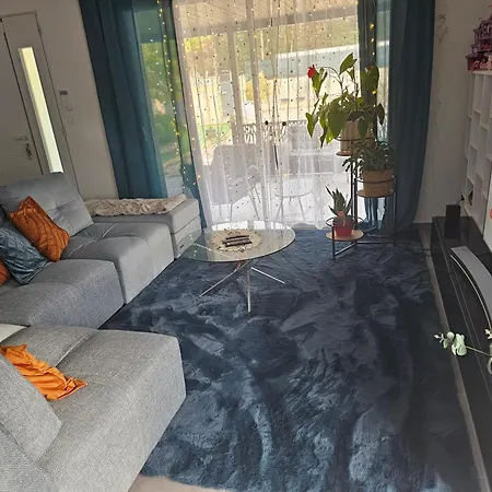 Loge Au Ptitbonheur Apartment Savasse Exterior photo